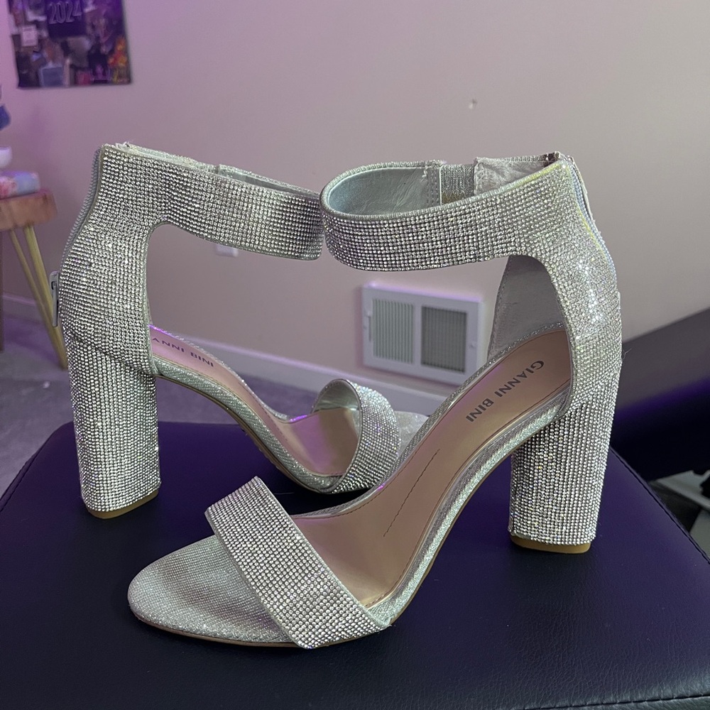 Gianni Bini Heels